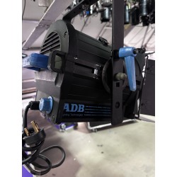 ADB F101 1200w Fresnel